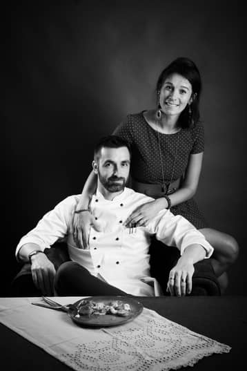 Les deux cogérants du domaine, portrait en noir et blanc